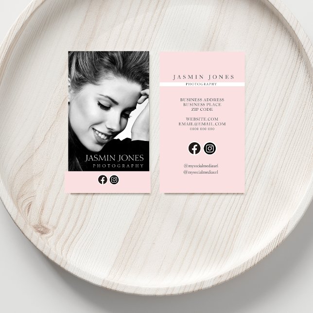 Foto för fetstilta, svarta och Rosa, Social-media Visitkort (Bold Black and Pink Social Media Photo Business Card)