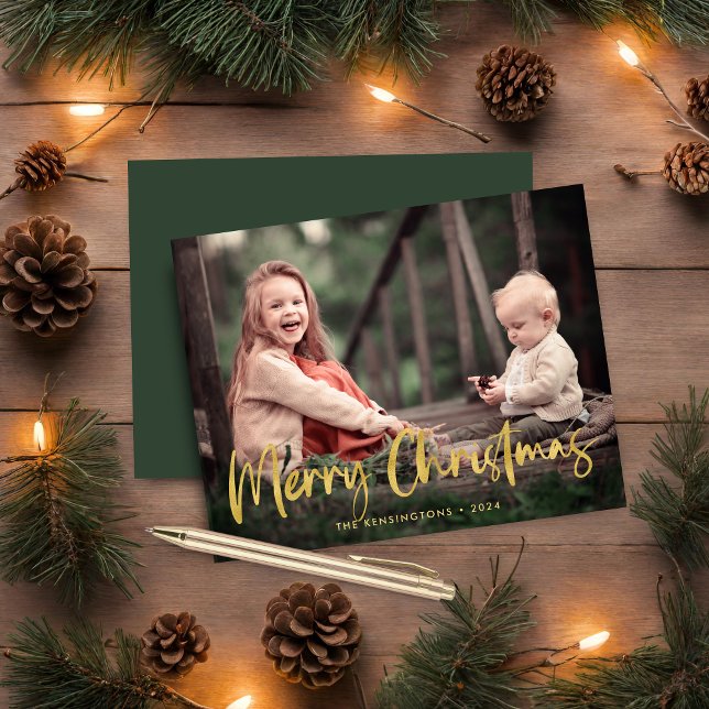 Foto för God jul av guldfyllningsskript (Budget Gold Foil Script Merry Christmas Photo Holiday Card)