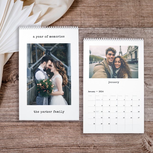 Foto för minimal skrivmaskin, svart och vit Anpass Kalender (A simple and sweet, vintage style calendar with black typewriter text and your family photos)
