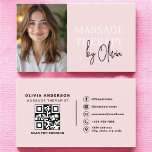 Foto för  Rosa vid massageterapi QR-kod Visitkort<br><div class="desc">Gör ett bestående intryck med detta Rosa Photo Affärskort designat för massageterapeuter. Det här moderna kortet har en mjuk och elegant rosa och innehåller ett bildutrymme för anpassningsbar och en skannerbar QR-kod, skapar det enkelt för klienter att ansluta till avtalade tider, visningstjänster eller ansluta online. Den rena och professionell utformningen,...</div>