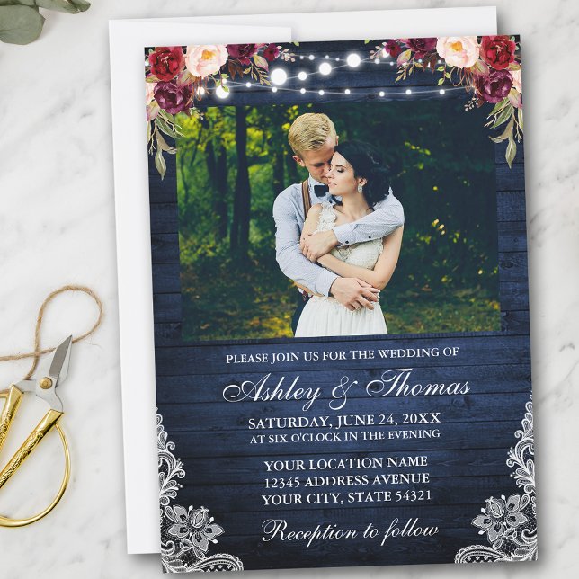 Foto för Rustic Bröllop Blommigt Blue Wood Ljus Sn Inbjudningar (Customize to add more text or more photos to back of card.)