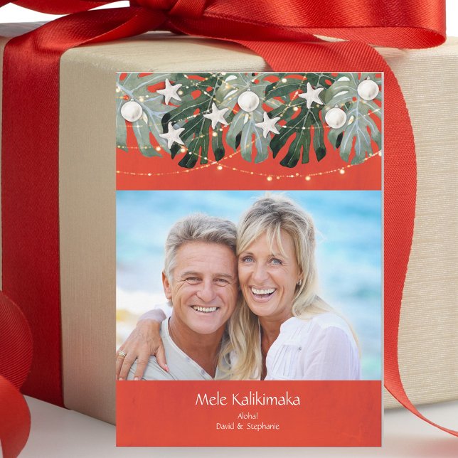 Foto för Tropical Beach-familjen Julkort (Mele Kalikimaka -Elegant beach vacation holiday Christmas card. Watercolor floral beach theme. )