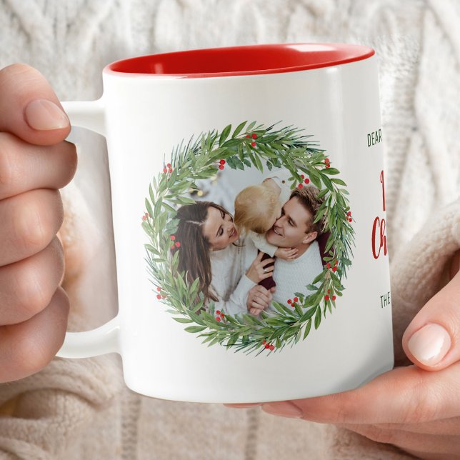 Foto för vattenfärgsfamilj för julfransar Två-Tonad mugg (A personalized mug filled with holiday warmth, family love, and a touch of Christmas magic.)