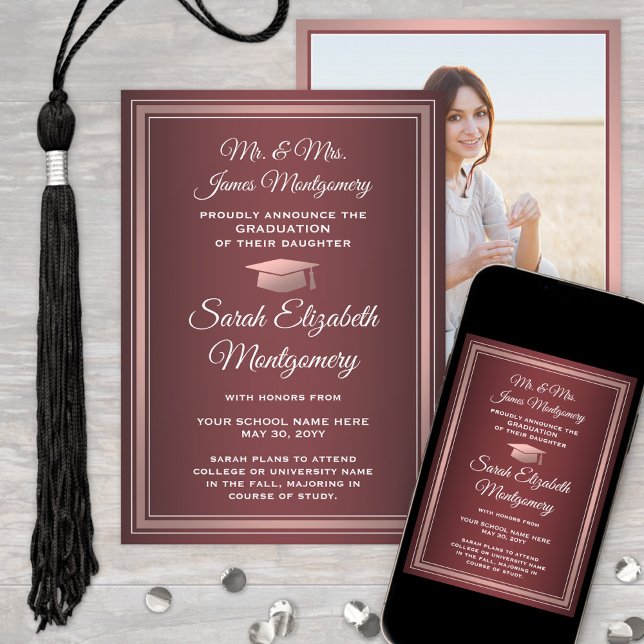 Foto från föräldrarnas examen Burgunderröd & Rosa Meddelande (Skapare uppladdad)