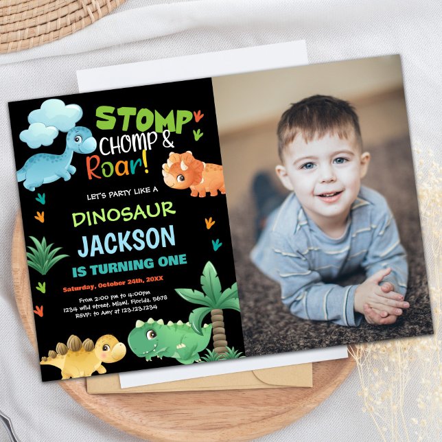 Foto Grönt Black Dinosaur Birthday-inbjudningar Inbjudningar (Photo Green Black Dinosaur Birthday Invitations)