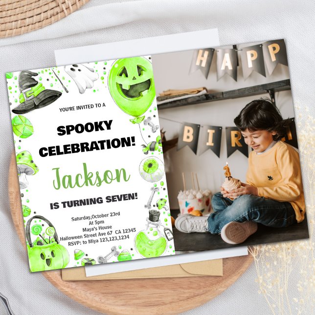 Foto Grönt Halloween Birthday-inbjudningar Inbjudningar (Photo Green Halloween Birthday Invitations)