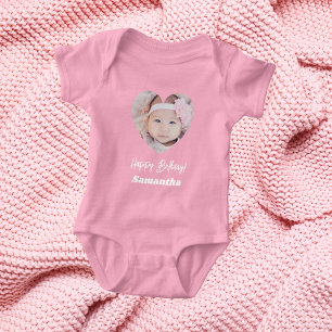 Foto hjärta namn födelsedag flicka rosa t shirt