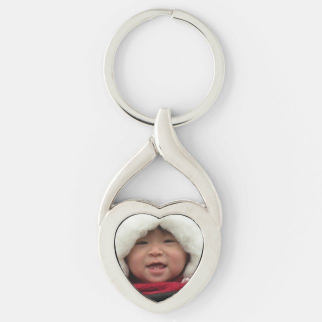 Foto hjärtformade Keychain Twisted Heart Silverfärgad Nyckelring (Framsidan)