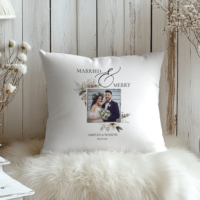 Foto Married & Merry Blommigt Watercolor-jul Kudde (Photo Married & Merry Floral Watercolor First Christmas Together Throw Pillow)