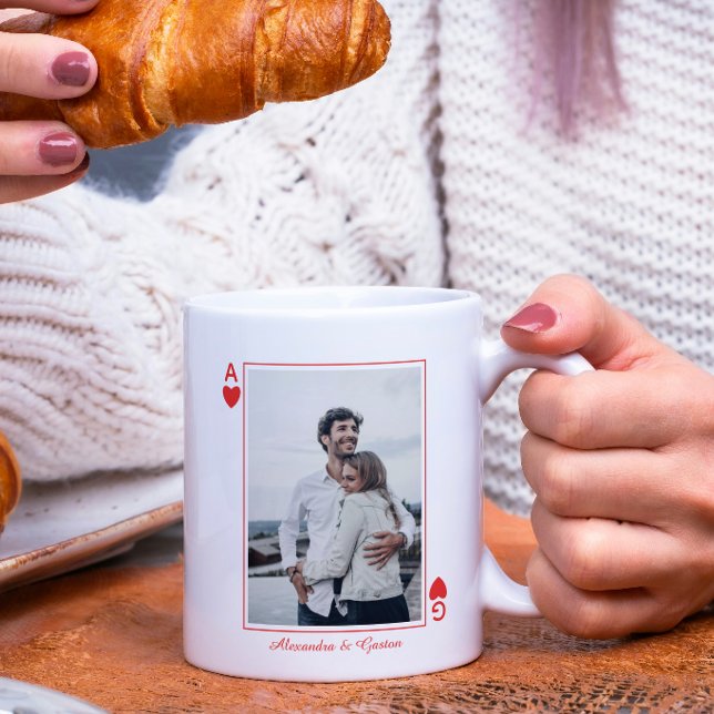 foto modern minimalist hjärta kärlek ess enkel kaffemugg (Ace of heart initials photo couples love mug - Simple minimalist playing cards design)