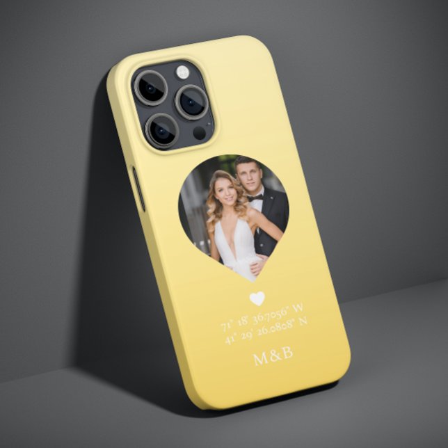 Foto Monogram Romantiskt Hjärtkoordinater Modern (Skapare uppladdad)
