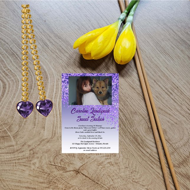 Foto och fallande Lila Glitter Sweet sixteen Inbjudningar (Skapare uppladdad)