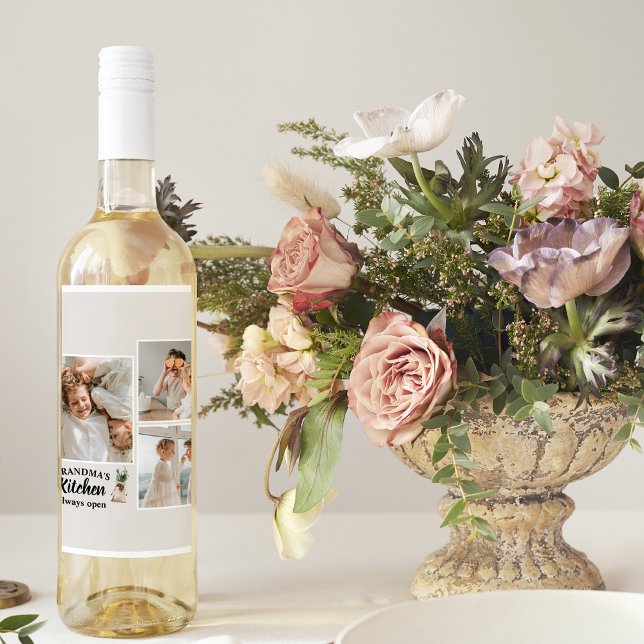 Foto- och mormkök är alltid öppet vinflaska etikett (Skapare uppladdad)