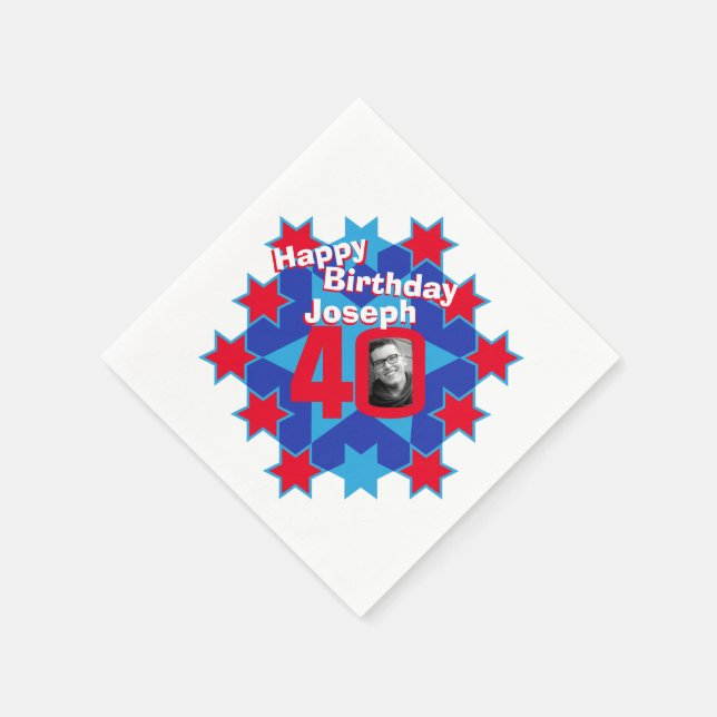 Foto på 40-årsdagen och blöjor med namn-röd stjärn pappersservett (Hörn)