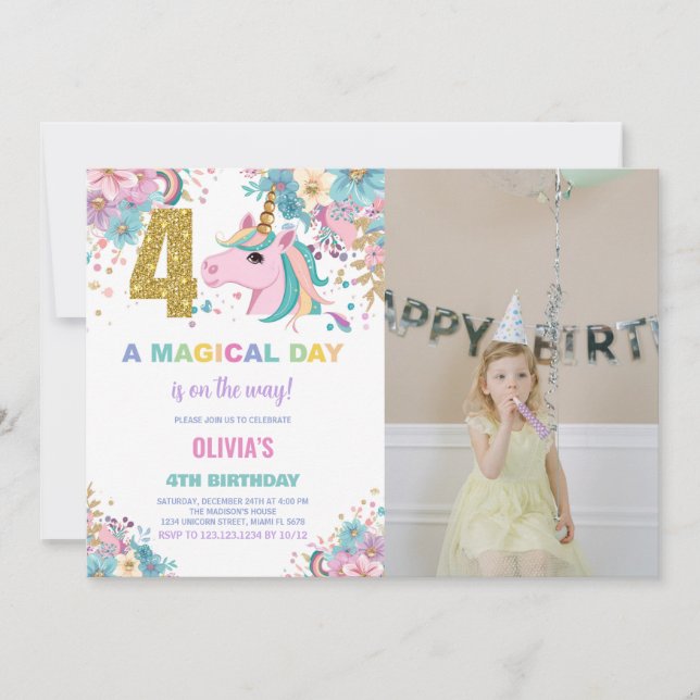 Foto på 4e födelsedagen Unicorn Birthday-inbjudan Inbjudningar (Framsida)