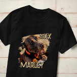 Foto på Anpassningsbarna Pet-fil för modern, uppsp T Shirt<br><div class="desc">Den här enkla och klassiska designen består av serif-typografi och lägger till en anpassningsbar foto av ditt sällskapsdjur.</div>