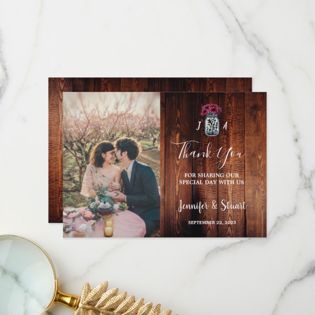 Foto på burk monogram på lingträ från Rustic bröll Tack Kort (Fram/Back In Situ)