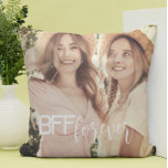 Foto på chicen Cute simple snyggt Kudde<br><div class="desc">Modern bästa vänner för alltid BFF Photo Dekorativ kudde. Lägg bara till din bästa chans!</div>