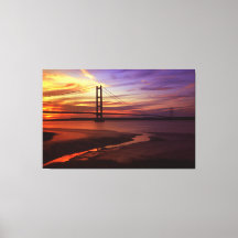 Foto på Colorful Humber Bridge Sunset