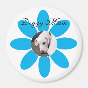 Foto på Cute Puppy Hund i Blå Flower Ram Magnet