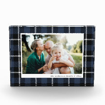 Foto på den blå moderna familjen för rustitkontrol