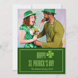 Foto på familjen Shamrocks vid lycklig St. patrick Julkort