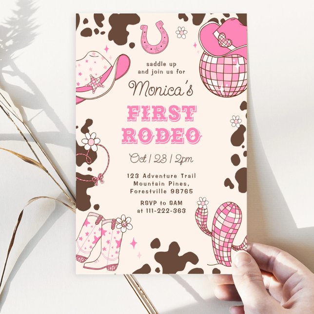 Foto på första rodeo 1:a födelsedag för rosa av vi inbjudningar (Skapare uppladdad)