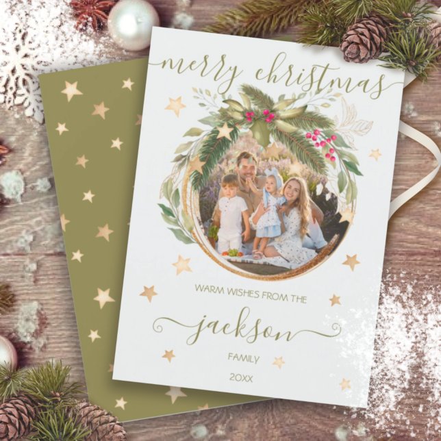 Foto på guld-stjärnor i eukalyptus och fir-julfran inbjudningar (Skapare uppladdad)