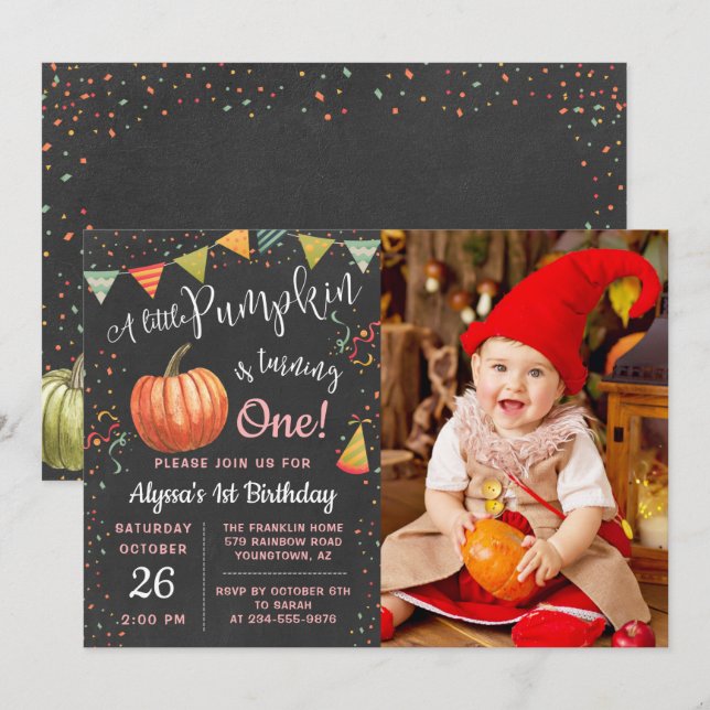 Foto på hösten A Little Pumpkin Chalkboard Birthda Inbjudningar (Fram/baksida)