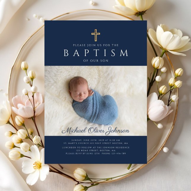 Foto på Kor Boy Baptism i modern Navy Blue Religiö Inbjudningar (Modern Navy Blue Religious Cross Boy Baptism Photo Invitation)