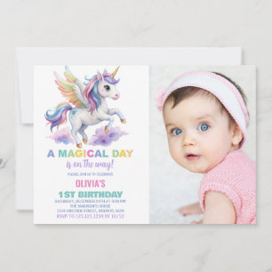 Foto på lila Cloud Unicorn Birthday-inbjudningar Inbjudningar