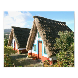 Foto på Madeira med Santanas typiska hus