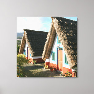 Foto på Madeira med Santanas typiska hus Canvastryck