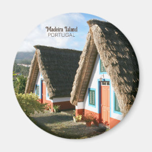 Foto på Madeira med typiska hus, Portugal Magnet