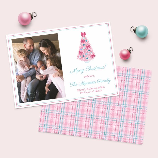 Foto på Merry and Bright Rosa Teal God jul Julkort (Pink And Teal Merry Christmas Holidays card featuring ornately decorated tree and tartan backer)