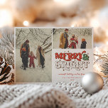 Foto på Merry & Bright Retro 2 Julkort<br><div class="desc">Festive Merry & Bright Retro Typography,  2 fotokort helgdag. Funktioner,  övertäckning av vintagens fotofilter.</div>