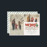 Foto på Merry & Bright Retro 2 Julkort<br><div class="desc">Festive Merry & Bright Retro Typography,  2 fotokort helgdag. Funktioner,  övertäckning av vintagens fotofilter.</div>