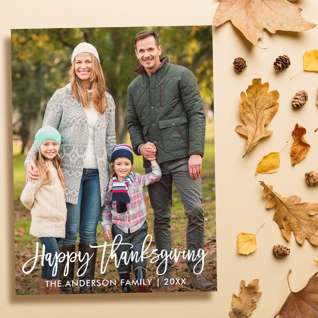 Foto på Modern Penselskript i happy thanksgiving Vykort (Customize to change your personalized text size or text style.)