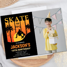 Foto på orange Skateboard Birthday-inbjudan Inbjudningar