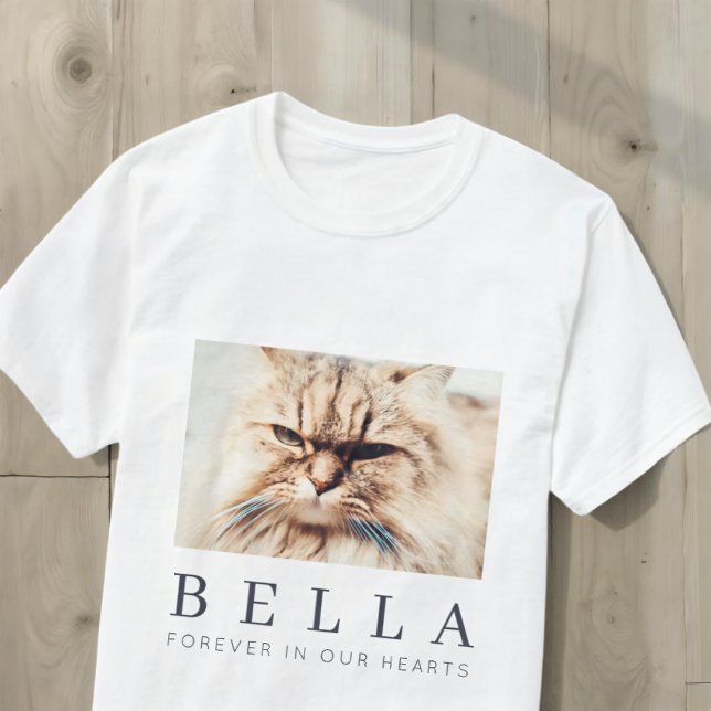 Foto på Pet Memorial Simple Modern Chic Family T Shirt (Skapare uppladdad)