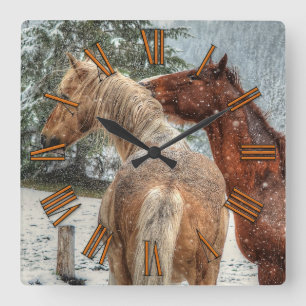 Foto på Red Dun & Palomino Winter Horses Equine Fyrkantig Klocka