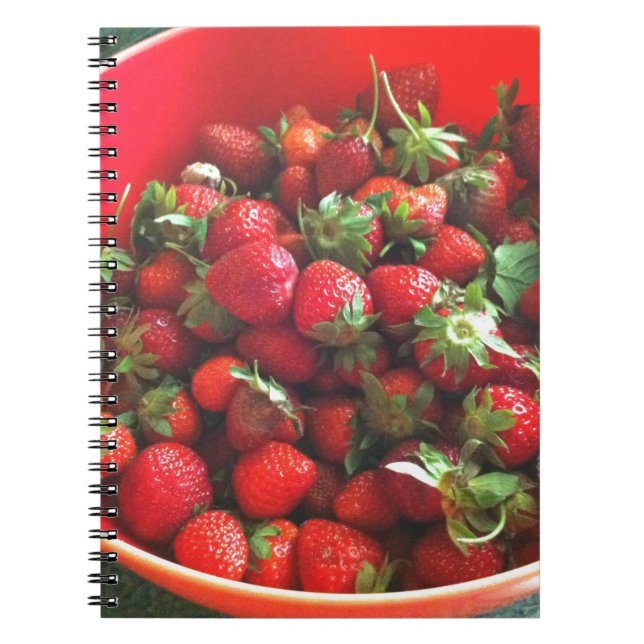 Foto på röd frukt från jordgubbar anteckningsbok med spiral (Framsidan)
