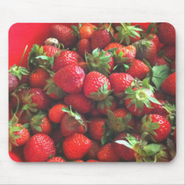 Foto på röd frukt från jordgubbar musmatta