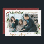 Foto på Rustic Boho Greenery Guld Dry Push Effect Julkort<br><div class="desc">Den här neutralten boho stil har minimal vinter-grön utformning, med en fotohållare med torr penseleffekt och text i trendningen på boho palette färg. Lägg till ett valfritt meddelande på baksidan eller ändra baksidans design (3 tillgängliga alternativ). QUICK TIP: Om du vill ändra färg i bakgrunden/mönster/text så att den stämmer överens...</div>