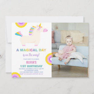 Foto på tecknad Rainbow Unicorn Birthday-inbjudnin Inbjudningar