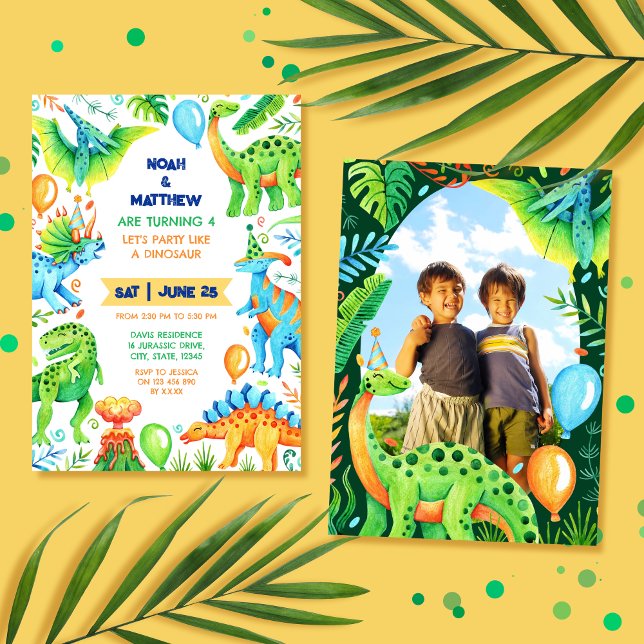 Foto på Twin Syskon Joint Dinosaur Birthday Boys Inbjudningar (Twin Siblings Joint Dinosaur Birthday Boys Photo Invitation)
