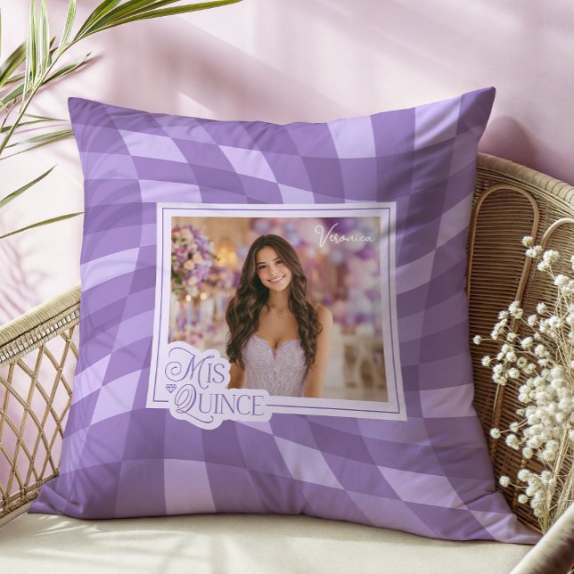 Foto Quinceanera Keepsaké för Lavender Checkerboar Kudde (Shown on a 16" x 16" pillow)