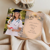 Foto RN-examensceremoni firande av nyutexaminerade