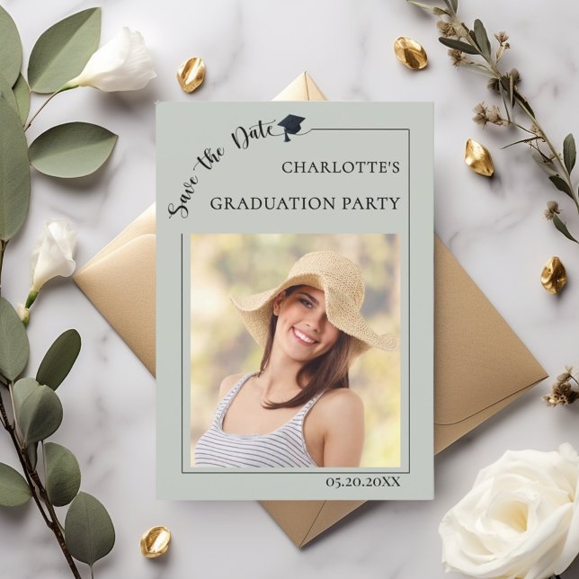 Foto sagegrön Examen fest Spara datumet (Skapare uppladdad)