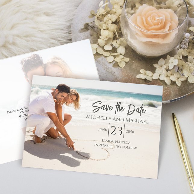 Foto Spara datum - enkelt calligrafiskt skript Spara Datumet (Simple photo Save the Date card with a modern style Wedding date typography. )